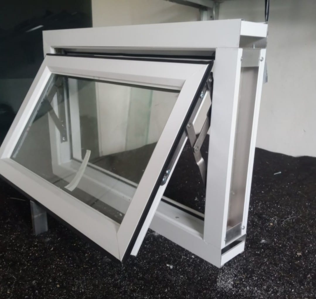 Jendela Aluminium 50×100: Solusi Tahan Lama untuk Konstruksi Modern